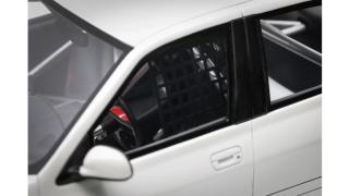 Peugeot 406 by Khyzyl Saleem 2024 \"Project car\" OttO mobile 1:18 Resinemodell (Türen, Motorhaube... nicht zu öffnen!)